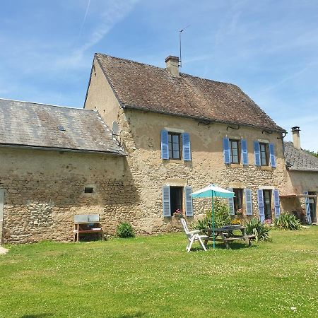 Bed and Breakfast De Oude Pastorie La Celle-En-Morvan Экстерьер фото