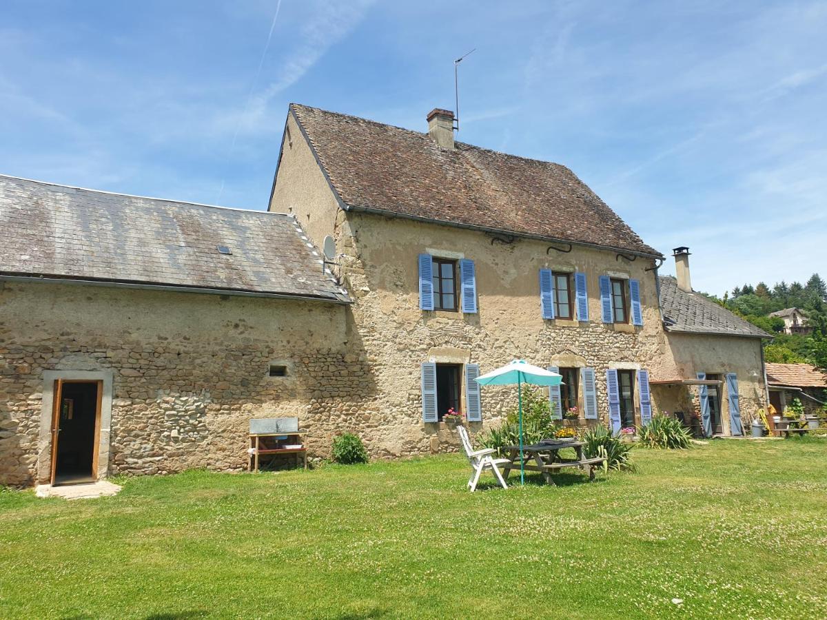 Bed and Breakfast De Oude Pastorie La Celle-En-Morvan Экстерьер фото