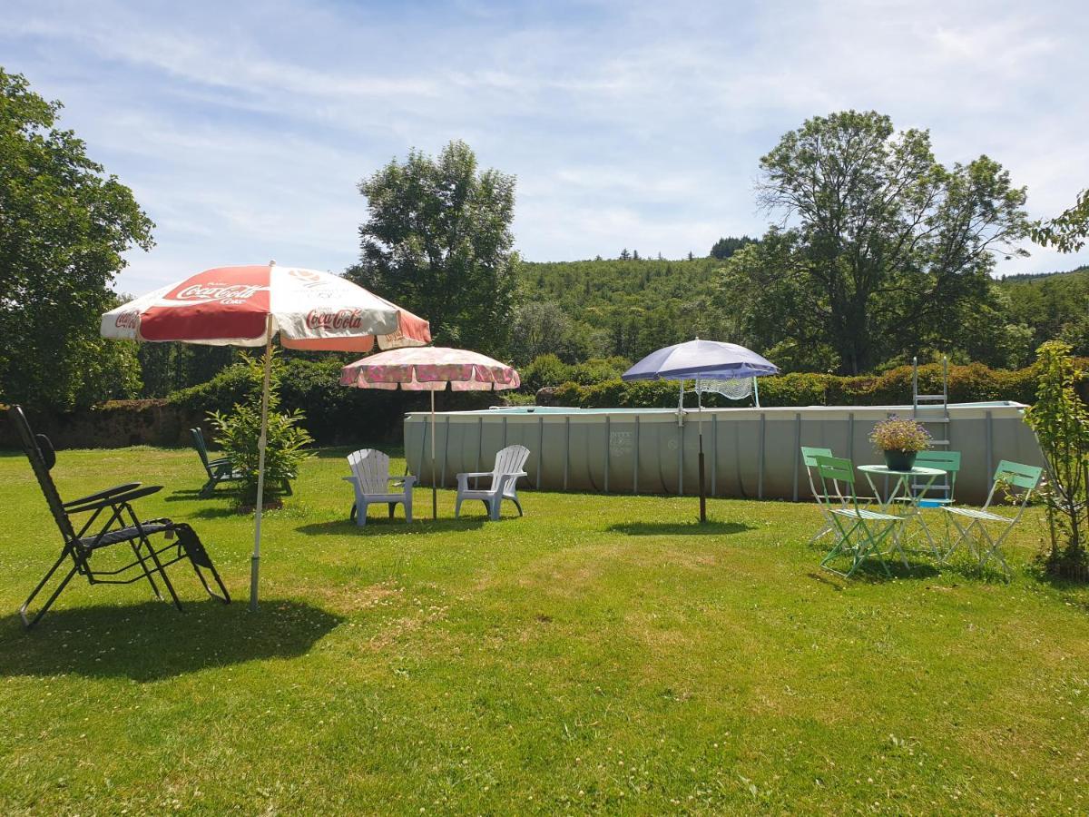 Bed and Breakfast De Oude Pastorie La Celle-En-Morvan Экстерьер фото